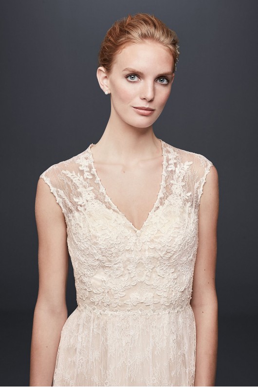 Lace Cap-Sleeve Sheath Wedding Dress MS251191