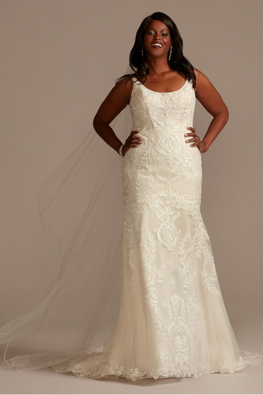Lace Plus Size Wedding Dress with Cutout Train  8CWG895
