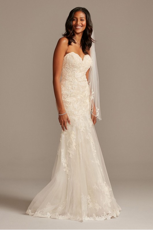 Strapless Sweetheart Neckling Long Fitted Lace WG3988 Style Wedding Gown